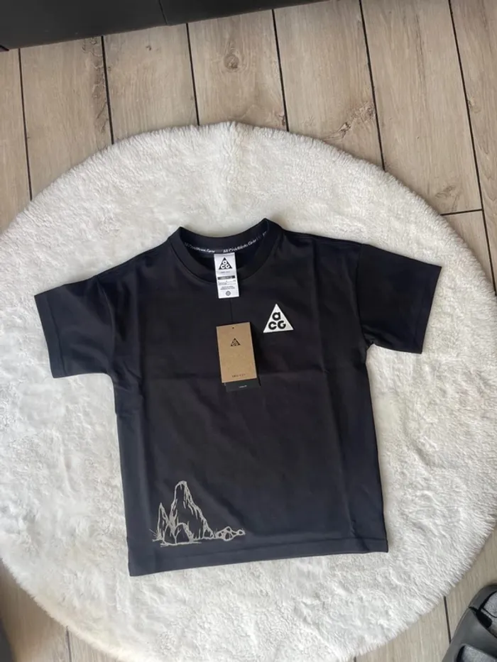 Te me shirt acg Nike