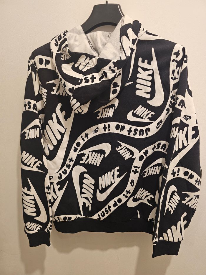 sweat nike à capuche - photo numéro 2