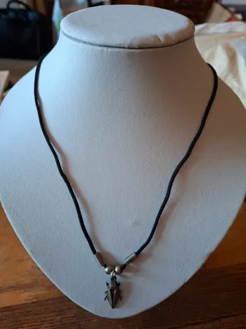 Collier Pendentif Scarabée / Insecte