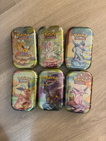 Lot de 6 mini tin Pokémon évolutions prismatiques Pokémon