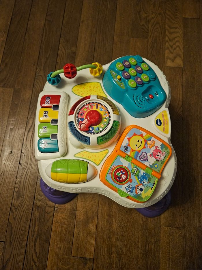 Table d'éveil parlant 2 en 1