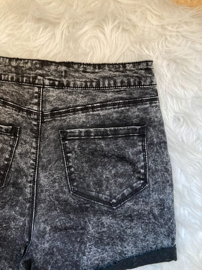 Short taille haute en jean noir délavé Primark Denim and co – Taille M / 38 - photo numéro 5