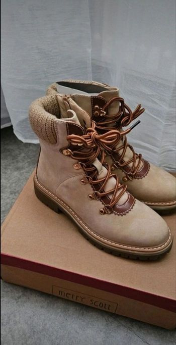 Botte femme neuf 36  merry Scott