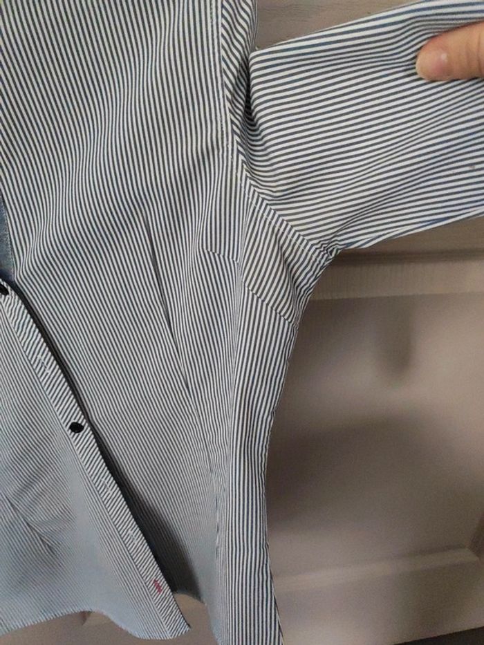 Chemise à rayures. - photo numéro 4