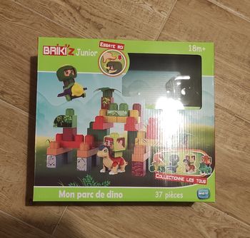 Briki z junior parc a dino