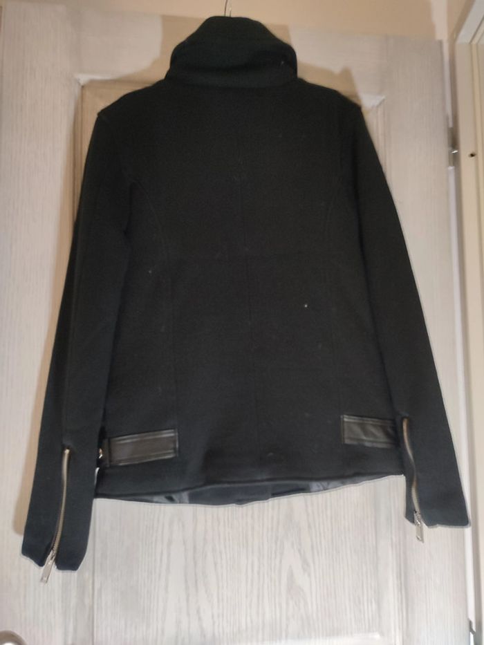 manteau noir - photo numéro 2