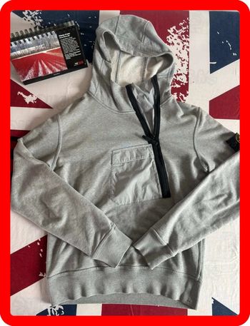 Sweat à capuche 3/4 zip Stone Island taille xs/s
