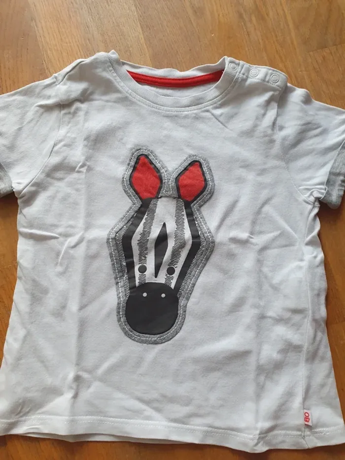 Tee shirt - photo numéro 2