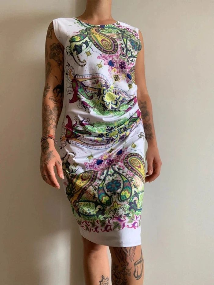 Robe blanche fleuris Rick Cardona taille m 38