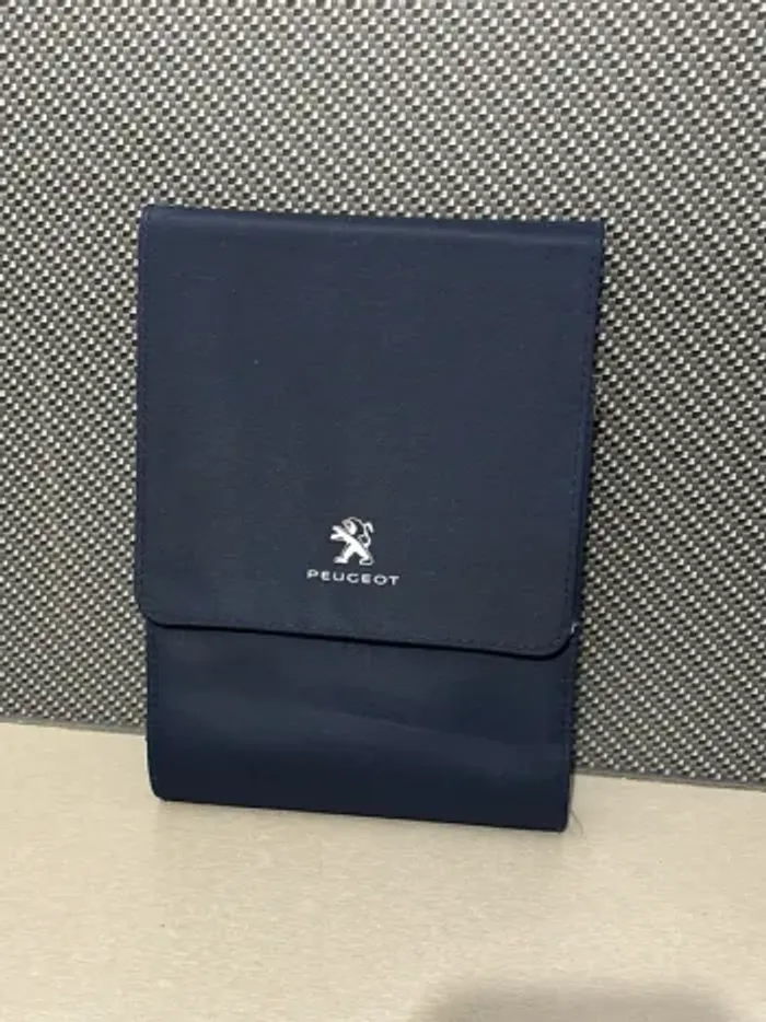 Pochette carnet d entretien Peugeot