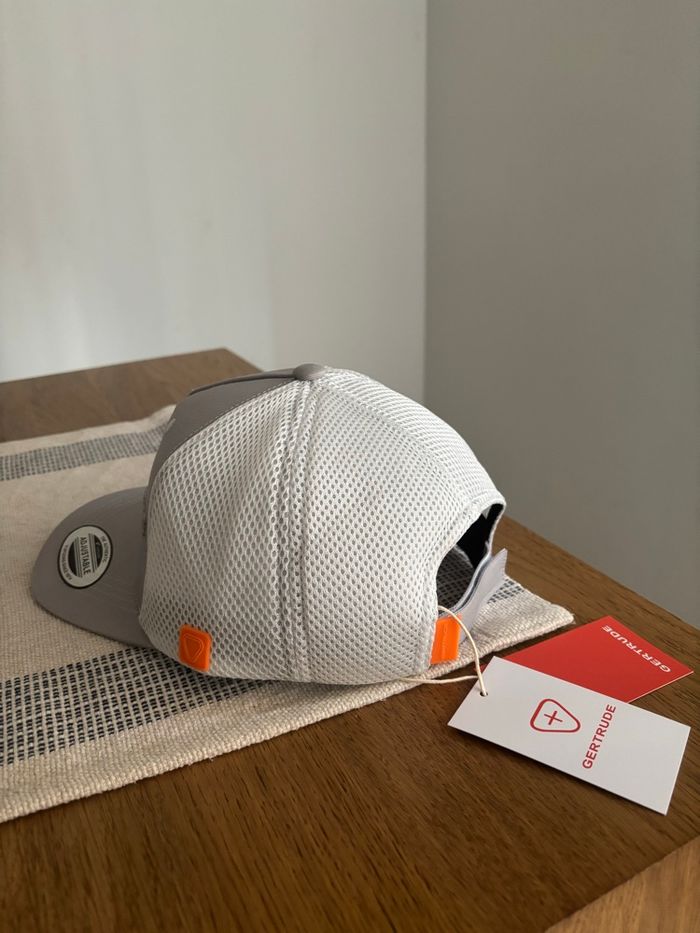 Casquette Gertrude grise - photo numéro 4