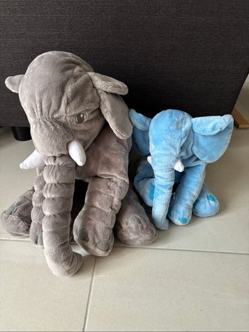 Lot 2 gros éléphants