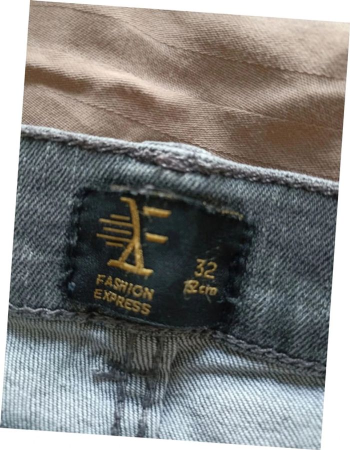 Très beau jean gris - photo numéro 5