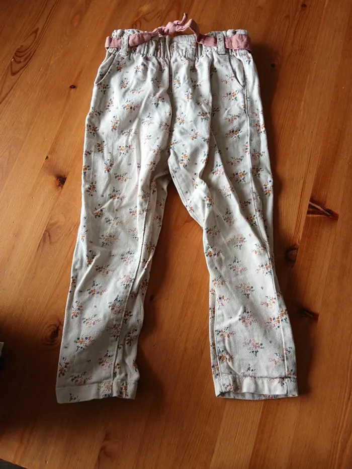 Lot de 3 pantalons 3 ans - photo numéro 4