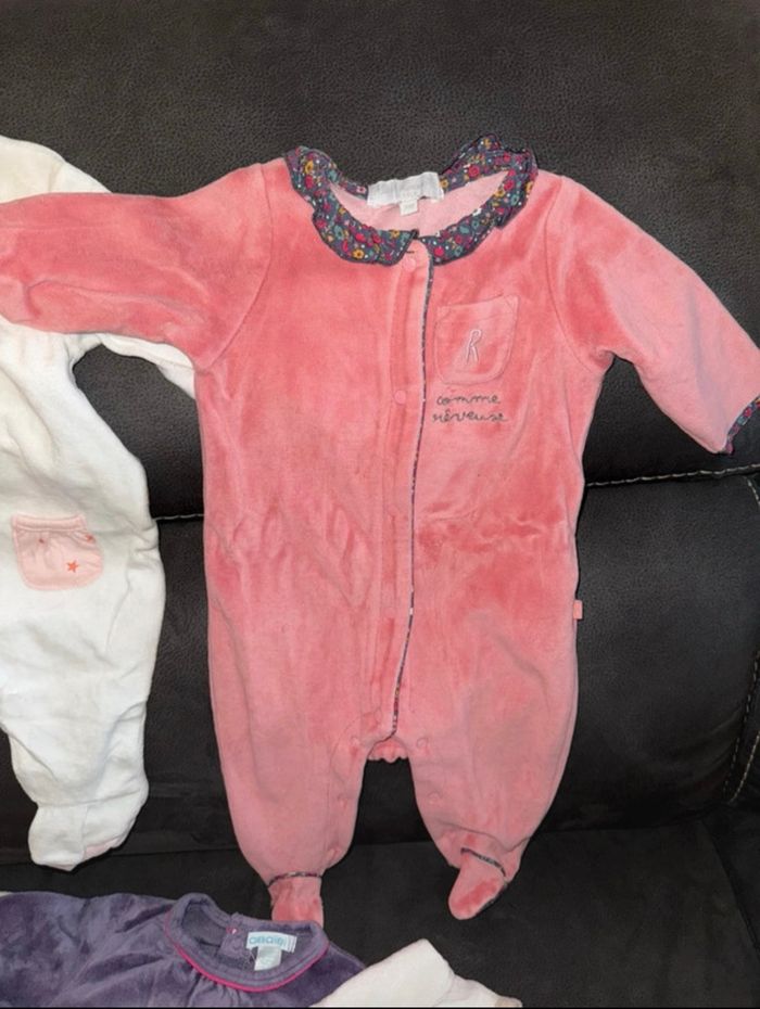 Lot de 5 pyjamas 3mois - photo numéro 2
