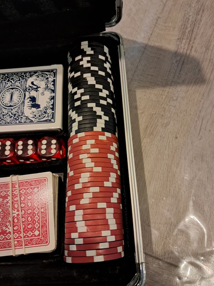 Mallette poker - photo numéro 2