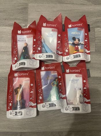 Lot figurines tonies