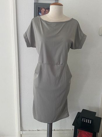 Robe grise M
