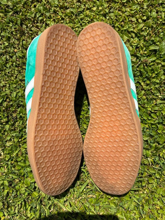 Baskets adidas gazelle verte pointure 43 très bon état avec boîte - photo numéro 7