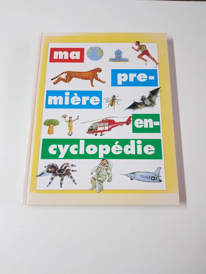 Livre : Ma première encyclopédie ( 125 pages )