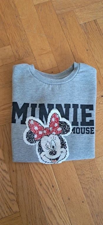 T-shirt réversible c&a 104 cm en excellent état