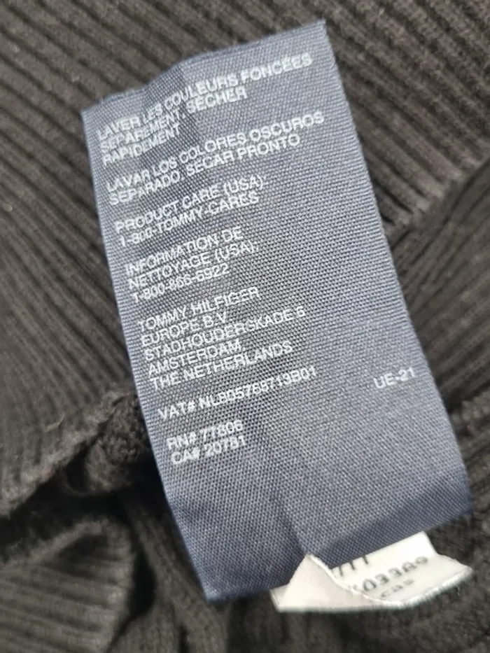 Pull col V torsadé Tommy Hilfiger noir – Taille L Femme (mesures en photos) - photo numéro 9