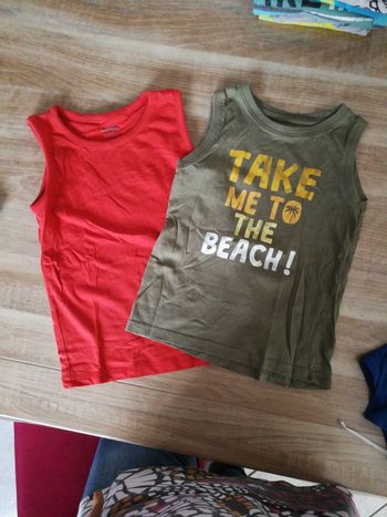 Lot 2 T shirts garçon