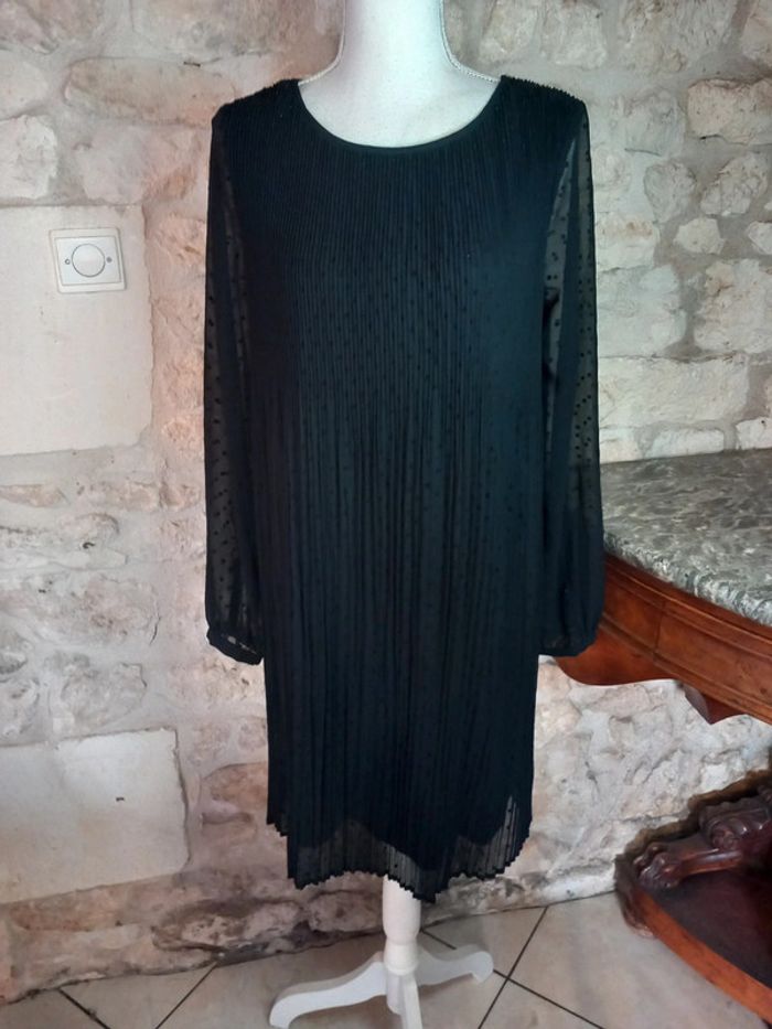 Robe mi-longue