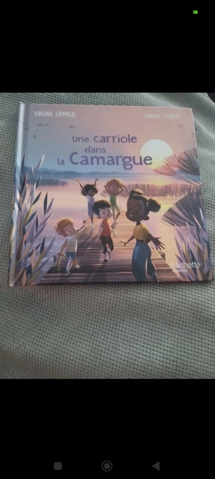 Une carriole dans la campagne