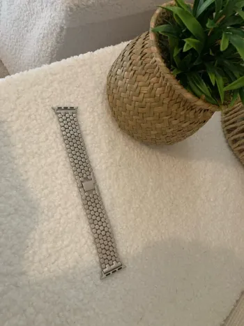 Bracelet métallique pour montre connectée