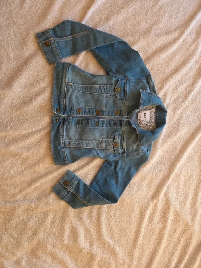 Veste 6 ans - photo numéro 2