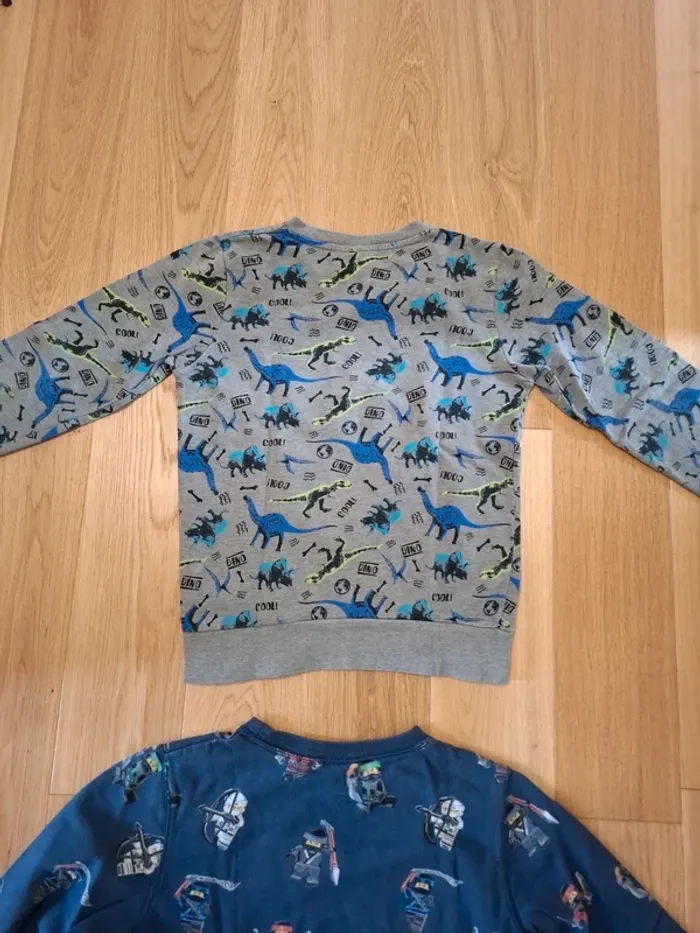 Lot 2 sweats dinosaures et lego ninjago - 10ans - photo numéro 6