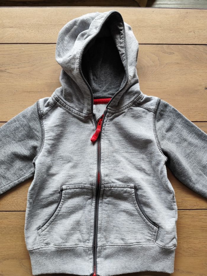 Veste à capuche - photo numéro 2