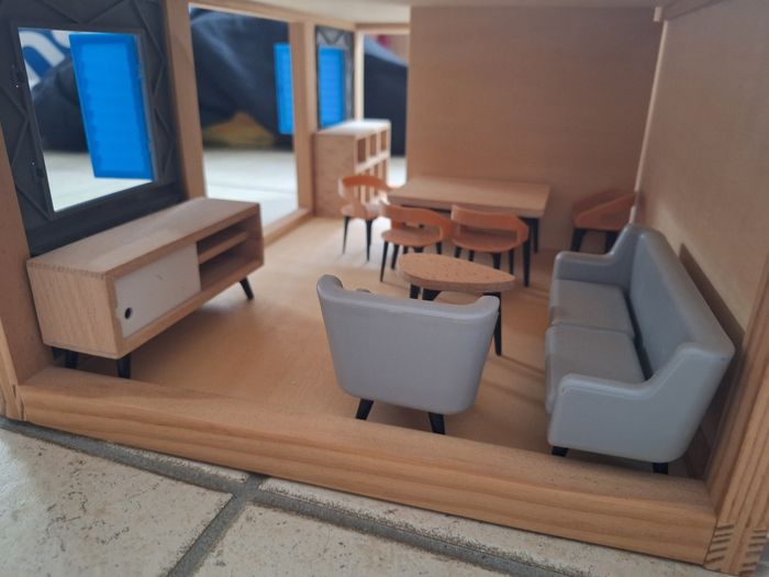 Maison de poupée en bois - photo numéro 9