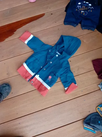 Veste mi saison kway.6mois