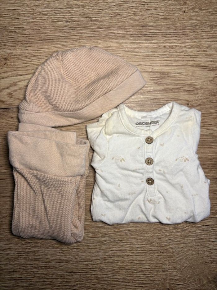 Ensemble mixte body manches longues, pantalon et bonnet
