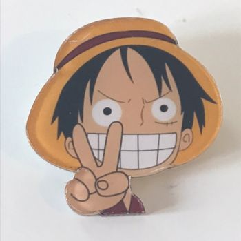 belle broche Luffy