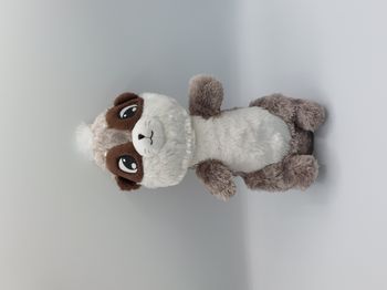 Peluche doudou suricate gris AUCHAN blanc marron 30 cm TBE