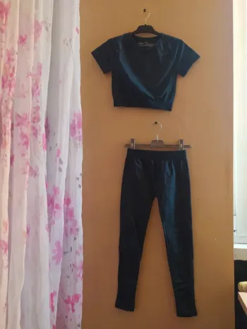 Ensemble legging t-shirt