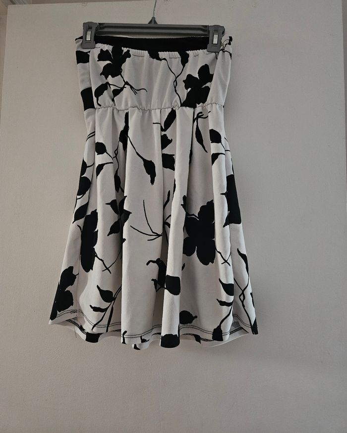 Robe bustier femme taille M-L - photo numéro 3