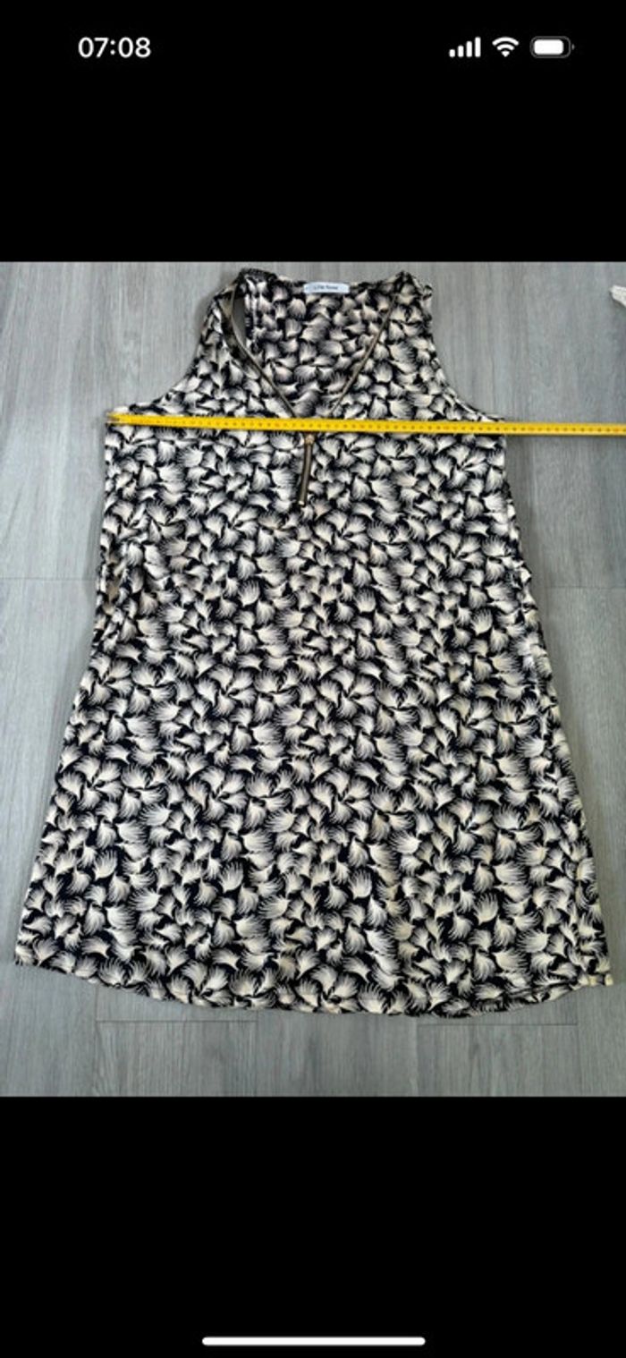 robe lilie rose taille M/L - photo numéro 4