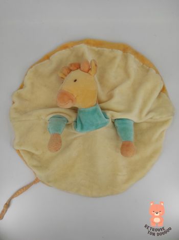 Doudou Plat Girafe jaune Moulin Roty