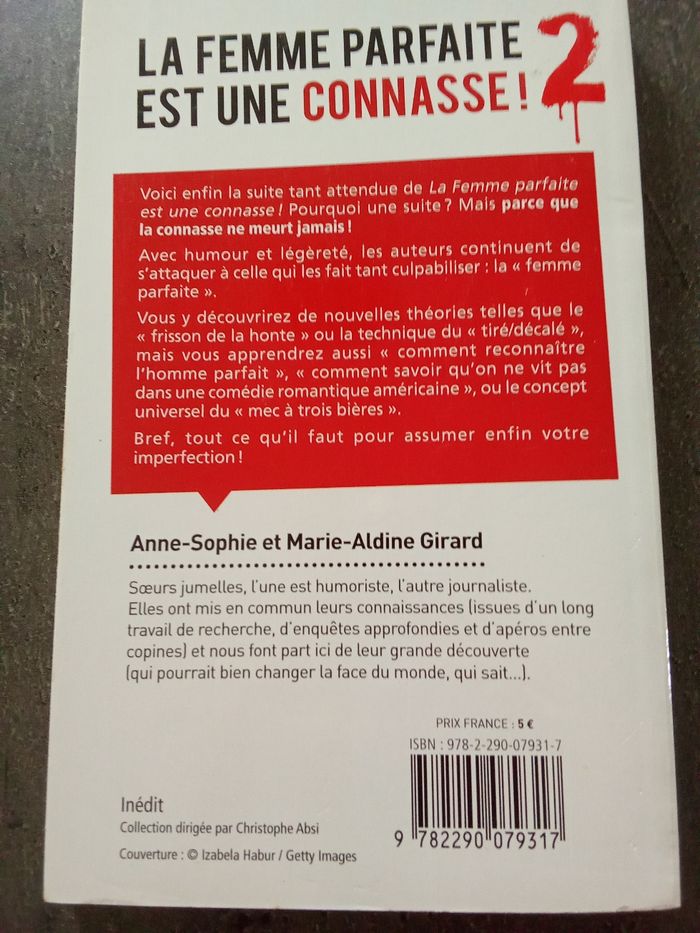 La femme parfaite est une connasse 2 - photo numéro 2