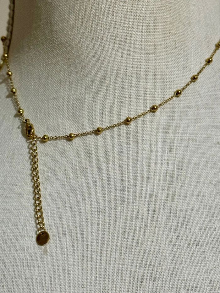 Collier chaîne réglable petites boules acier inoxydable or fleurs marguerites perles noires - photo numéro 5