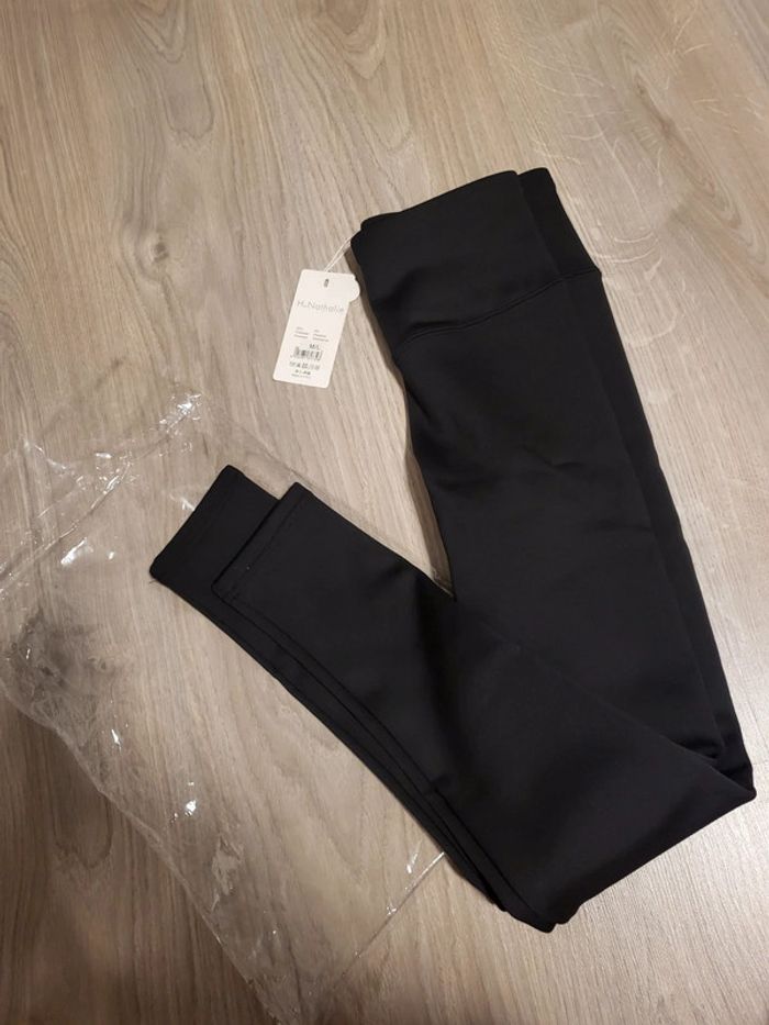 Magnifique legging noir super chaud taille m / l H.nathalie neuf avec étiquette 🏷 - photo numéro 2