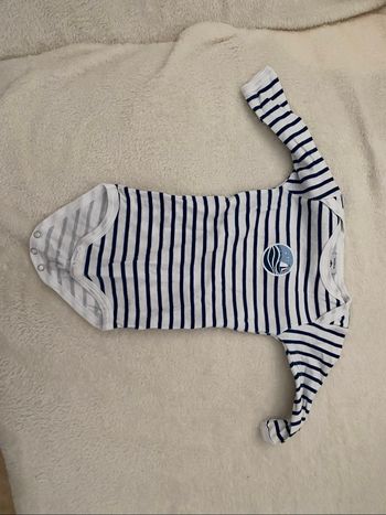 Lot 10 bodies 3 mois
