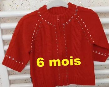 Gilet rouge  Sergent  Major  Taille 6  mois