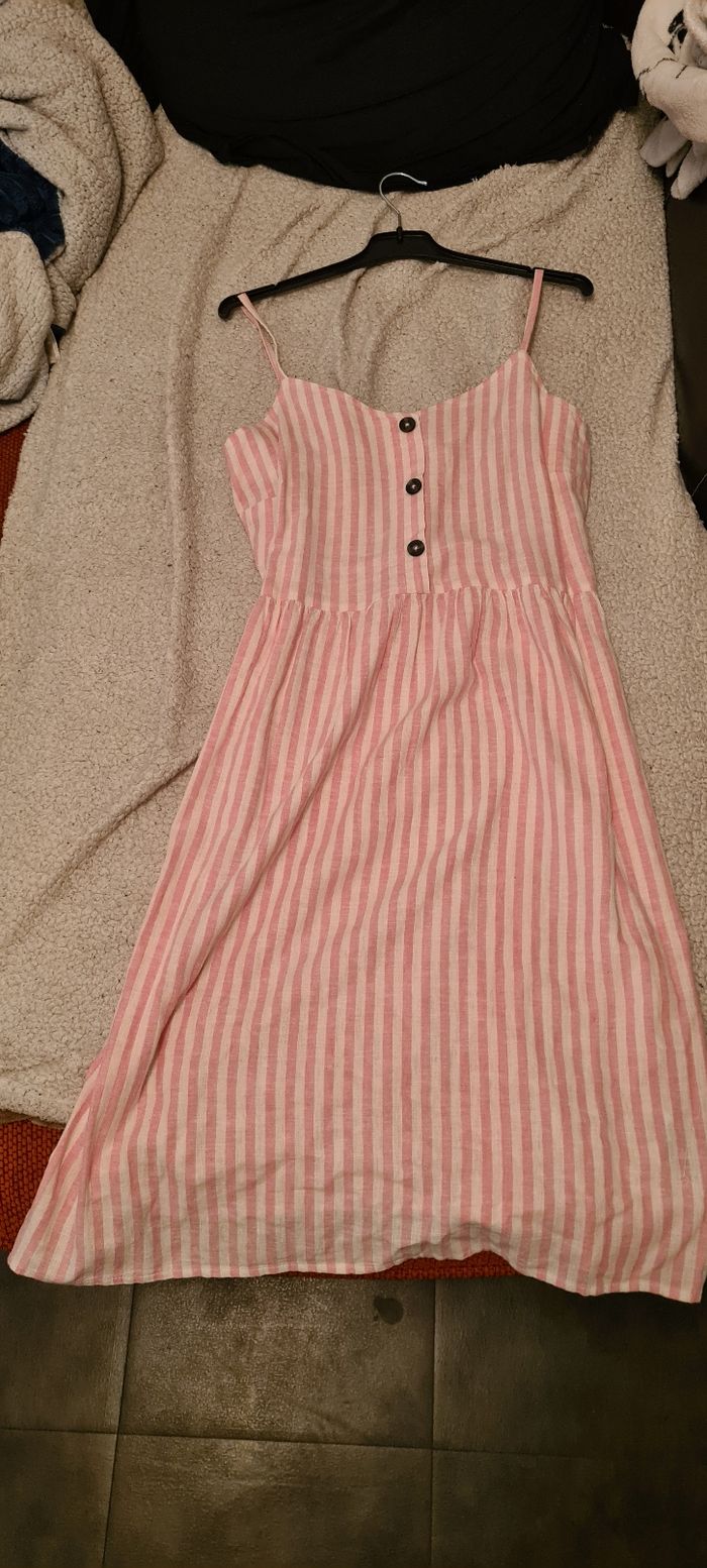 Robe été rose motif rayure à bretelles - photo numéro 2