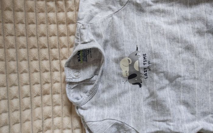 Pyjamas gris - photo numéro 2