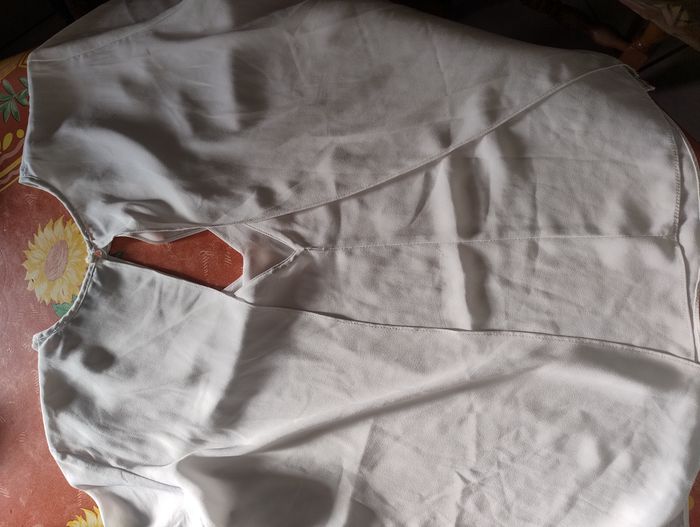 Chemisier blanc manches courtes - photo numéro 2